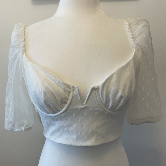 Camila Coelho Sancia crop top in white - Picture 8 of 8